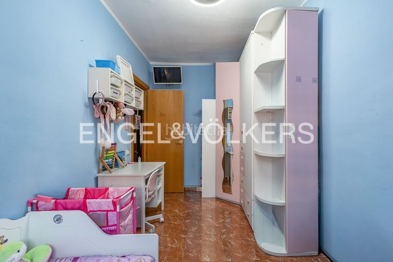 Foto c33ce37d-1e02-4529-bbdd-15a4b2a3c7dd. Pis amb calefacció a Campoamor Sabadell