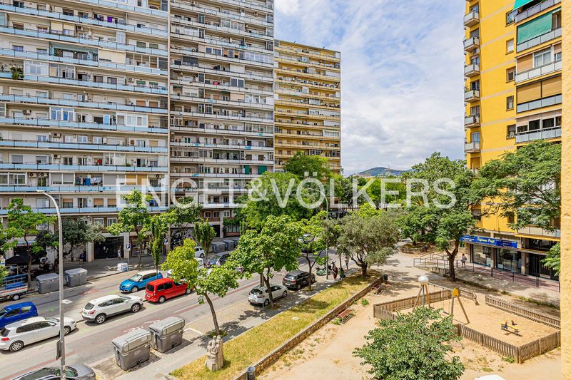 Foto beeee11b-64c5-4ddf-a342-b67e1c7540ae. Pis amb calefacció a La Verneda - La Pau Barcelona
