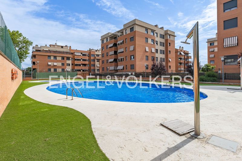 Foto 06a5bdc8-7667-4bf1-9fae-e03a9ef8e3d0. Pis amb calefacció aparcament piscina a Castellarnau Sabadell