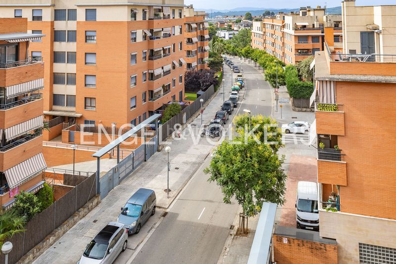 Foto e1cf93e0-87c6-4f1c-88f3-64c812964d9d. Pis amb calefacció aparcament piscina a Castellarnau Sabadell