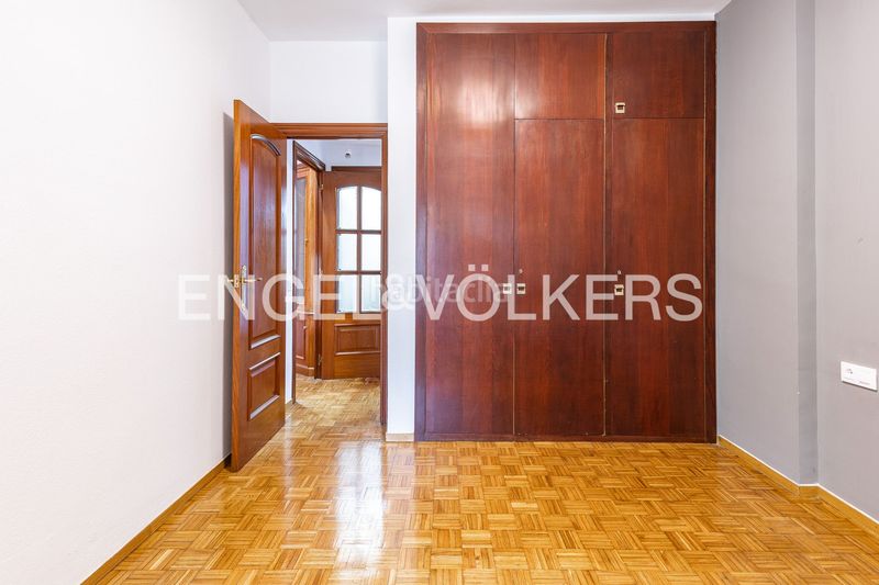 Foto 40845fc0-ca72-4d93-a8a5-a970e2373c11. Pis amb calefacció a Sagrada Família Barcelona
