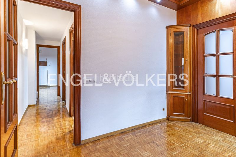 Foto 42a32b38-4775-4341-9859-ac3a8ff50323. Pis amb calefacció a Sagrada Família Barcelona