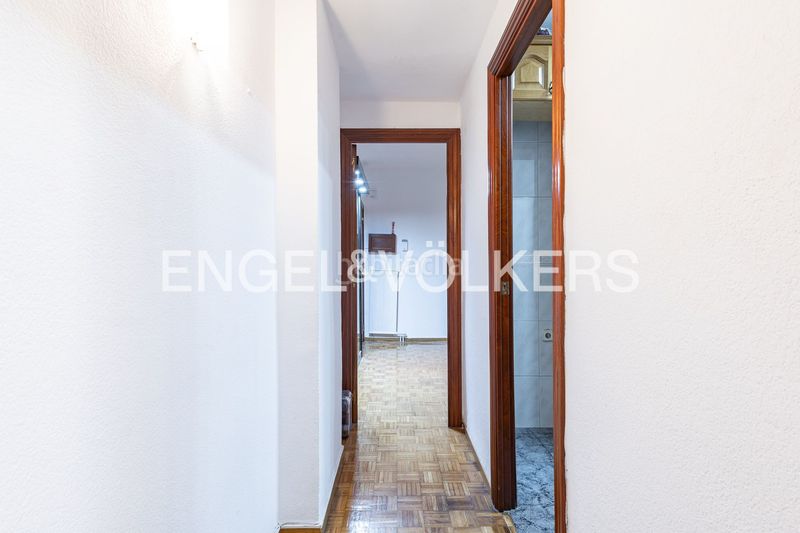 Foto 4fe6dc66-8577-418b-827b-572b0682d302. Pis amb calefacció a Sagrada Família Barcelona