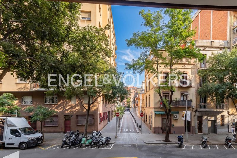 Foto f052337a-9dd2-4c67-ac3e-5085e23f98bc. Pis amb calefacció a Sagrada Família Barcelona