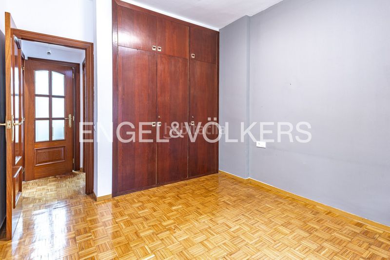 Foto fc57f3d8-03a5-475d-8164-3a960b222c5f. Pis amb calefacció a Sagrada Família Barcelona