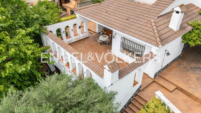Foto 4c59be85-ef08-4782-b00b-19708b083aee. Casa amb calefacció aparcament a Lliçà de Vall