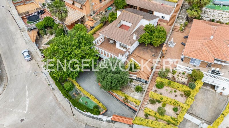 Foto b09eb0d0-2346-4311-9ce7-2fad54809be5. Casa amb calefacció aparcament a Lliçà de Vall