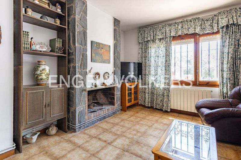 Foto e5015bf8-01b0-400a-9244-4614e73ebfb3. Casa amb calefacció aparcament a Lliçà de Vall