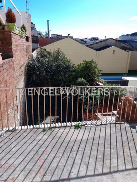 Foto c47dfe19-6821-460e-9691-33c2c184290e. Casa amb calefacció a Centre Sabadell