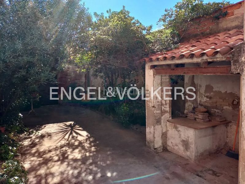 Foto e4625924-8a40-432a-8f3d-41f91759b68f. Casa amb calefacció a Centre Sabadell