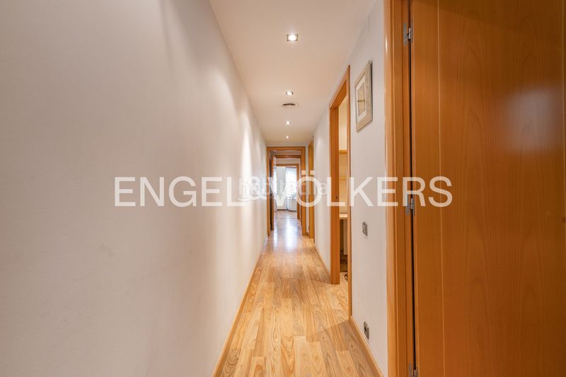 Foto 1d537608-ce46-4a76-a804-4c6a5ff8b8c6. Casa amb calefacció a Centre Sabadell