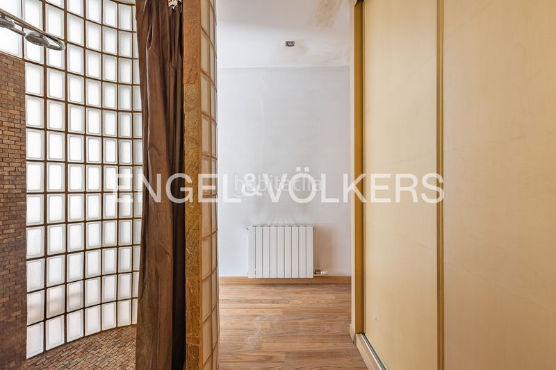 Foto be5eb7b6-68fe-4161-a297-e781d0af5ef5. Casa amb calefacció a Centre Sabadell