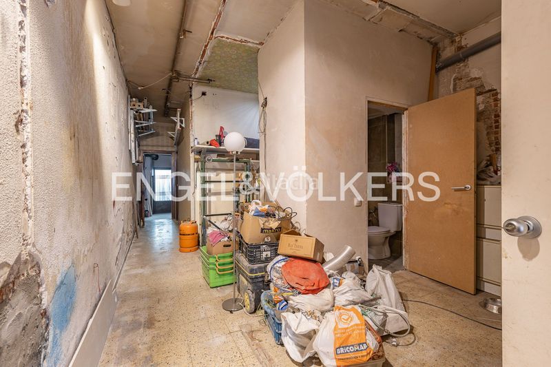 Foto d6b1616b-f82b-48d5-85fd-ce21030b3080. Casa amb calefacció a Centre Sabadell