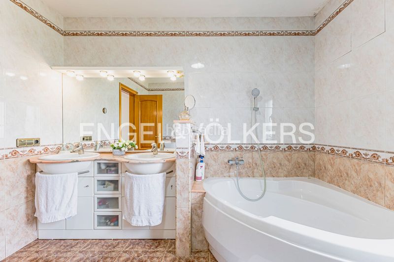 Foto f0e0a8cb-9495-4386-b8ff-c692f89a0d25. Casa amb calefacció a Torrelles de Foix
