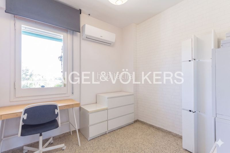 Foto bd013686-34a9-4685-958c-6f5be92548a1. Pis amb calefacció aparcament piscina a Gava Mar Gavà