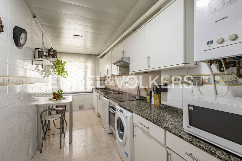 Foto 30b1a466-d0e6-4a6d-8ab0-00bcf50b5878. Piso amplia planta baja con terraza privada de 15 metros en Sant Andreu de la Barca