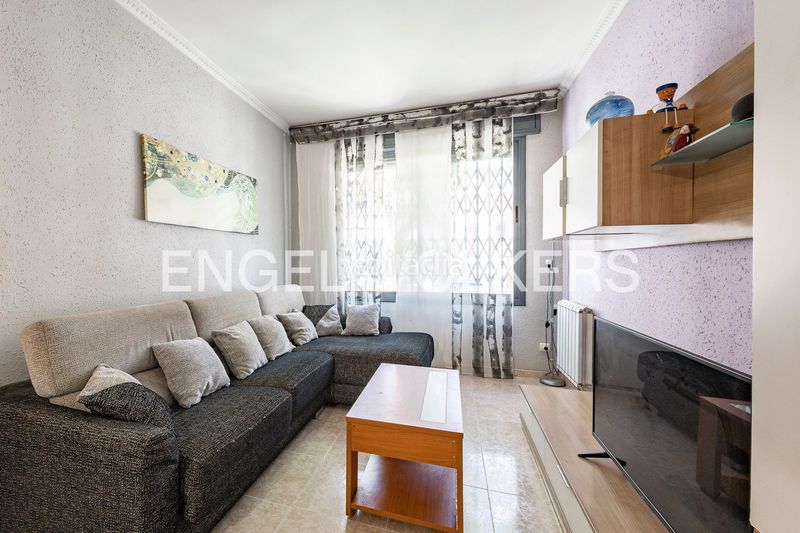 Foto 9f6d7c50-cb22-4f86-a1cf-490538a4f370. Piso amplia planta baja con terraza privada de 15 metros en Sant Andreu de la Barca