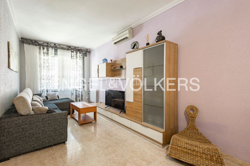 Foto ae138c14-18c0-42f4-b6e0-15ef610010c7. Piso amplia planta baja con terraza privada de 15 metros en Sant Andreu de la Barca