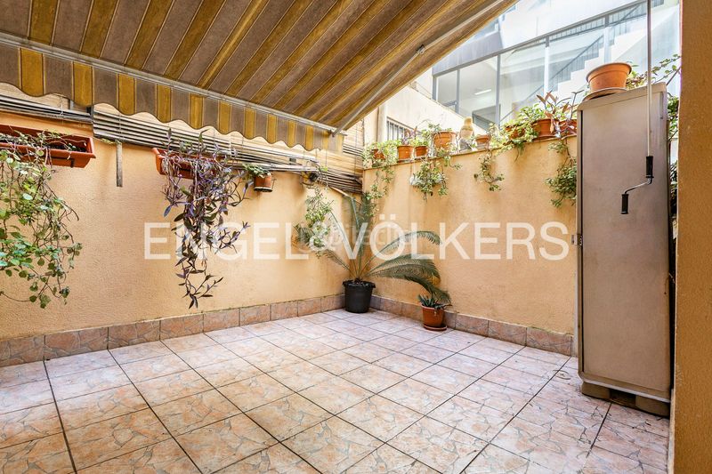 Foto fce00d42-b1c9-4154-87e6-7ac7103b860b. Piso amplia planta baja con terraza privada de 15 metros en Sant Andreu de la Barca