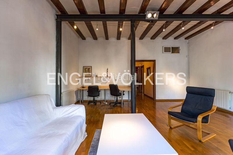 Foto 127b30e1-d0ec-4b93-8e74-2944ac5884fc. Pis amb calefacció a Raval Barcelona