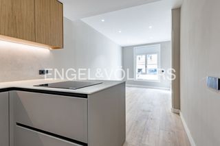 Piso en Sant Gervasi - Bonanova. Elegante vivienda de diseño reformada en la calle castanyer