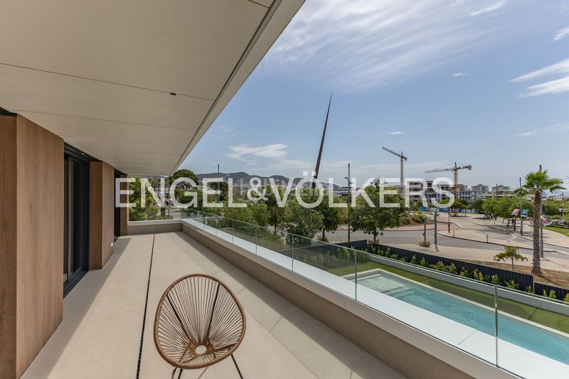 Foto 4c279c3a-1054-4f35-83a2-74b6ac43af78. Casa amb calefacció aparcament piscina a La Plana Sitges