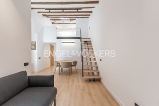 Location Appartement à Prosperitat. Piso temporal en nou barris