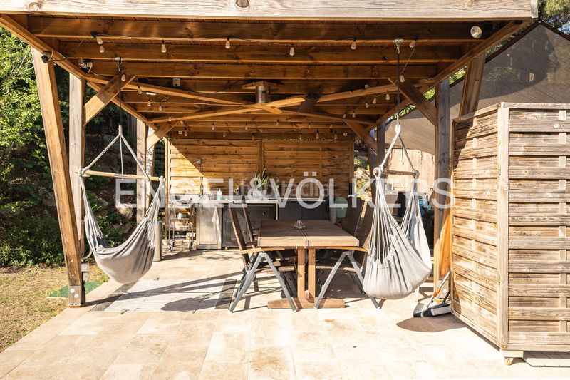 Foto f79c071c-6e21-4947-b928-2ce5739b59bf. Casa amb calefacció aparcament piscina a Cabrils