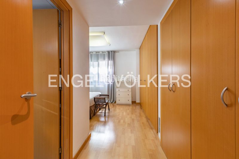 Foto bfe65391-2d67-4236-a4d8-448fda803f8c. Pis amb calefacció aparcament a El Coll Barcelona