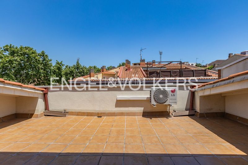 Foto 054750fa-c989-43bd-8c46-7305c4a6514b. Casa amb calefacció aparcament a Ca n´Oriol Rubí