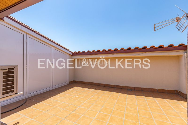 Foto 1584d0dc-e9da-4236-b696-d39c4d418a7f. Casa amb calefacció aparcament a Ca n´Oriol Rubí