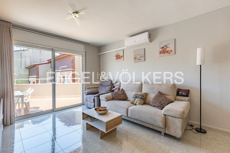 Foto 7b6358de-6aaa-45d3-80fd-0510a4086866. Casa amb calefacció aparcament a Ca n´Oriol Rubí