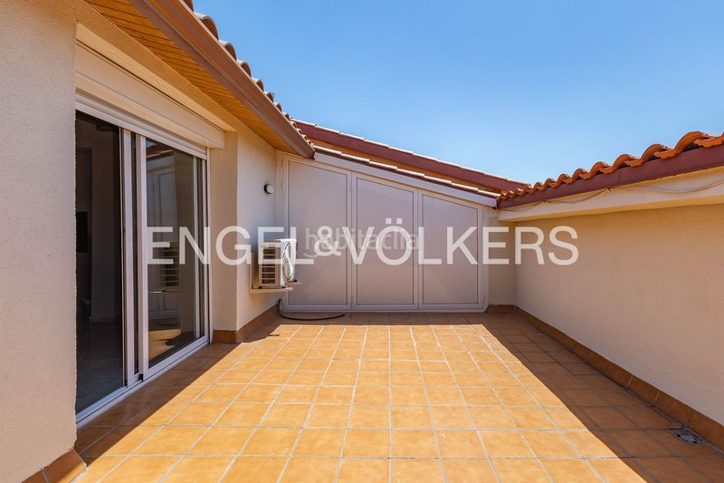 Foto dd8c5867-ff22-40b1-9cb7-e56a690e27b6. Casa amb calefacció aparcament a Ca n´Oriol Rubí