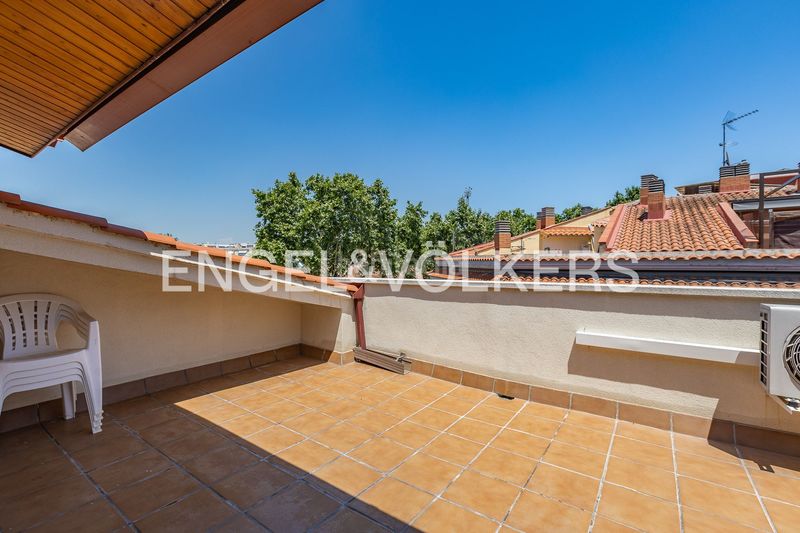 Foto ea95b82a-bdb7-4719-b1ed-01163df36fcc. Casa amb calefacció aparcament a Ca n´Oriol Rubí