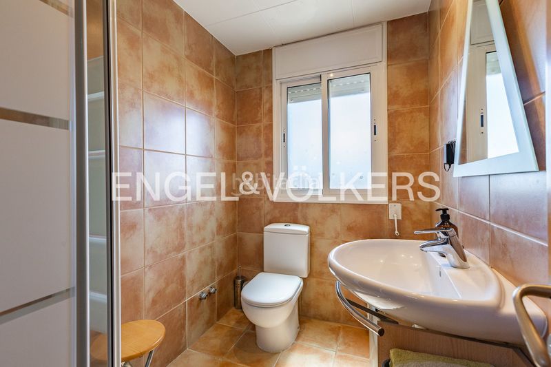 Foto df412878-be12-4e06-821c-746fd0d7b1fa. Casa amb calefacció aparcament a Ca n´Oriol Rubí