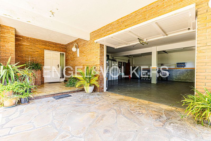 Foto cb907454-8547-46d2-8990-d6f768a9422b. Casa tradición, elegancia y calidad en una propiedad singular en Begues