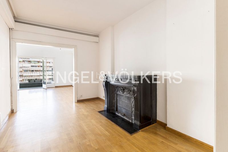 Foto 06a59ba5-4960-44c7-870d-ff56e338e116. Pis amb calefacció aparcament a Pedralbes Barcelona