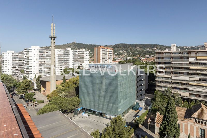 Foto 97e33157-18a5-45cd-8115-23ba9d36f1a9. Pis amb calefacció aparcament a Pedralbes Barcelona