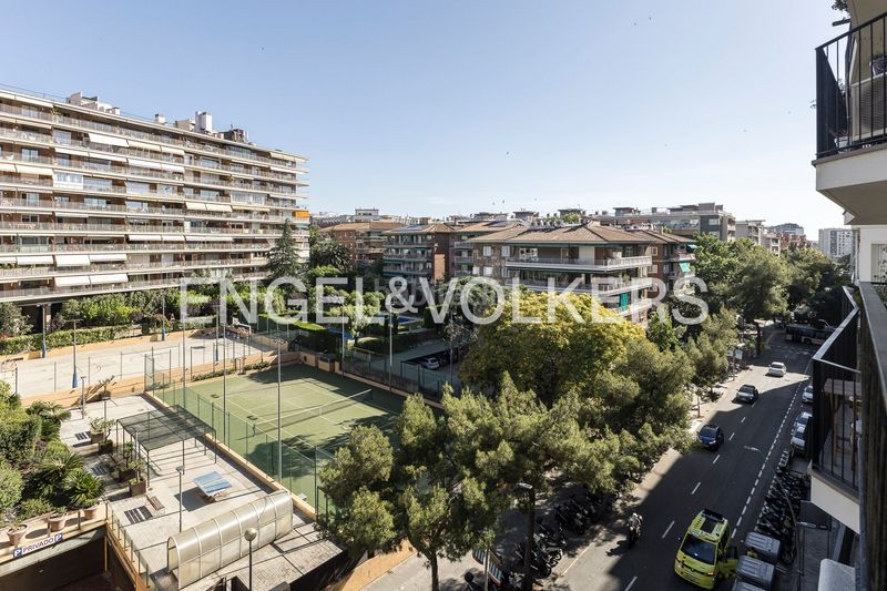 Foto bdbde593-a610-4614-b6c8-5a13c7c29f0b. Pis amb calefacció aparcament a Pedralbes Barcelona