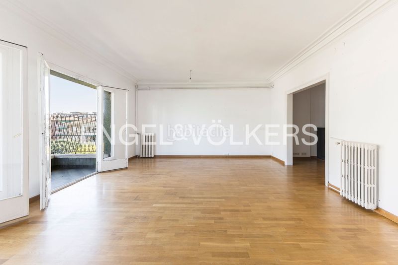 Foto eacb00c9-ac13-43ce-8450-b375656a7687. Pis amb calefacció aparcament a Pedralbes Barcelona