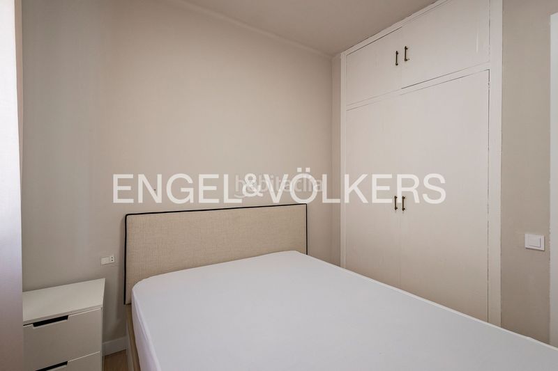 Foto b512fbdb-26e6-4f09-bd3f-c978a8577dc2. Casa amb calefacció aparcament piscina a Montmar Castelldefels