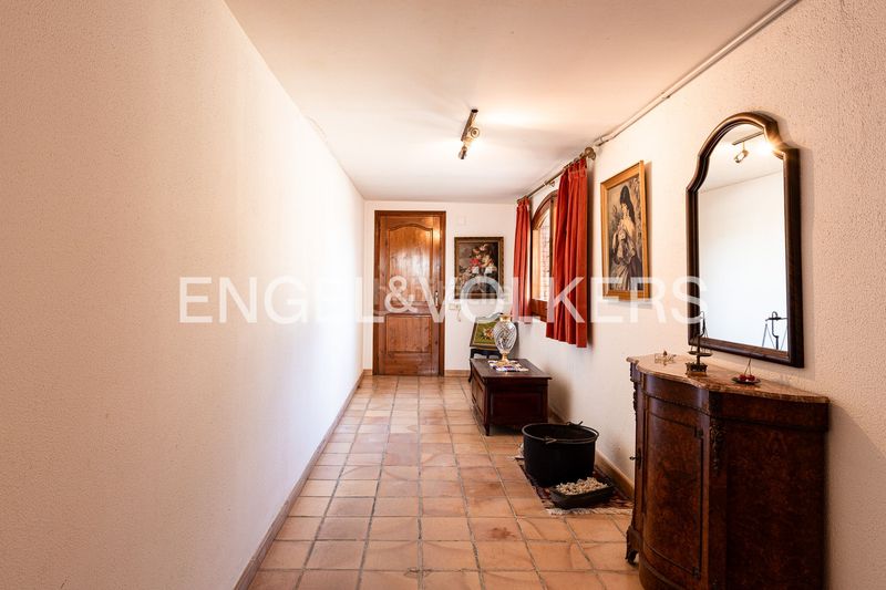 Foto 3ccdebd9-e32e-47f9-8a4c-a6ca8e113872. Masía exclusiva finca rústica con olivar y masia en corró damunt en Franqueses del Vallès (Les)