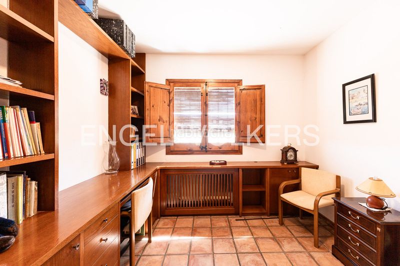Foto 5c600fbc-d795-40f7-ba1a-9438df9414b9. Masía exclusiva finca rústica con olivar y masia en corró damunt en Franqueses del Vallès (Les)
