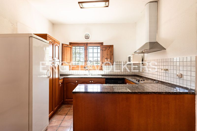 Foto 5fe19a63-693f-4297-bfaa-51e5fadcb761. Masía exclusiva finca rústica con olivar y masia en corró damunt en Franqueses del Vallès (Les)