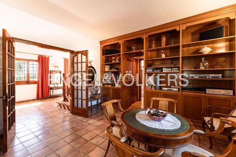 Foto 890f42ab-89a7-4bc7-a0d5-9ea09e938275. Masía exclusiva finca rústica con olivar y masia en corró damunt en Franqueses del Vallès (Les)