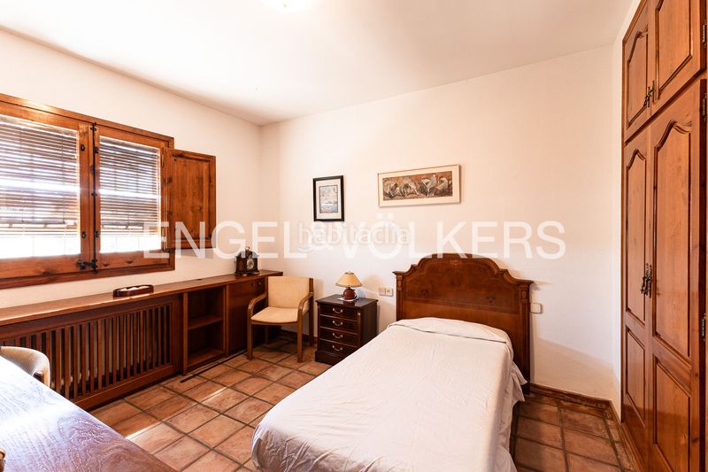Foto a82bddd1-02c5-4389-9000-806a8b3e833a. Masía exclusiva finca rústica con olivar y masia en corró damunt en Franqueses del Vallès (Les)