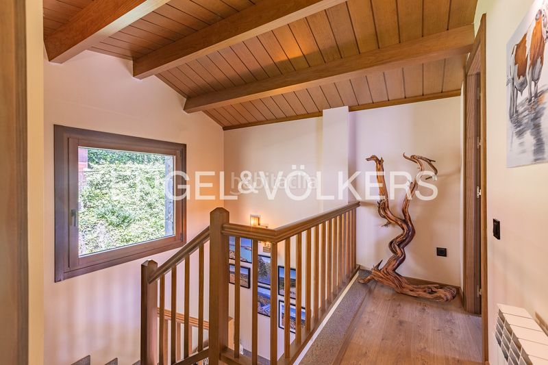 Foto a100e997-7da5-4cc2-a854-299d66b0d50f. Casa amb calefacció aparcament a Llanars