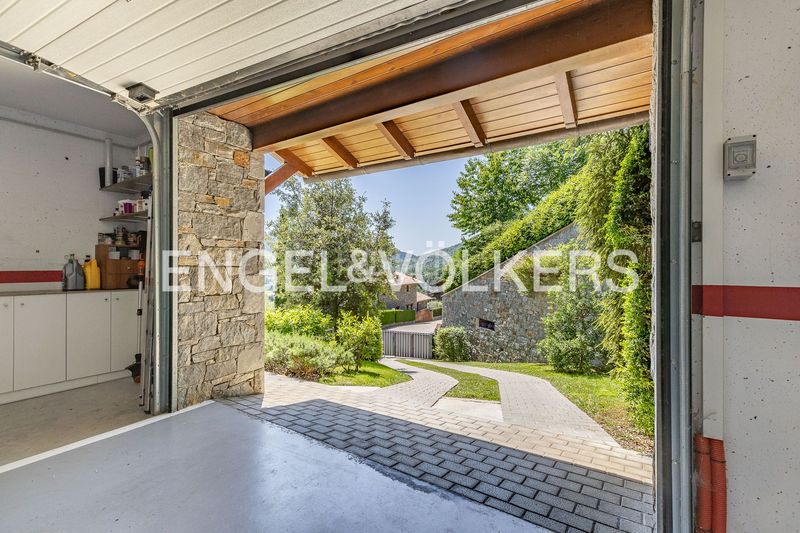 Foto c0e4f64c-e4a2-44fe-9726-1ee48f99e038. Casa amb calefacció aparcament a Llanars