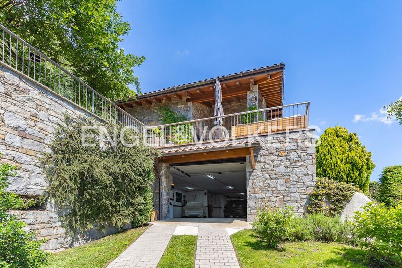 Foto e43d04ec-2aa5-4f39-8ff9-a2297d6d5435. Casa amb calefacció aparcament a Llanars