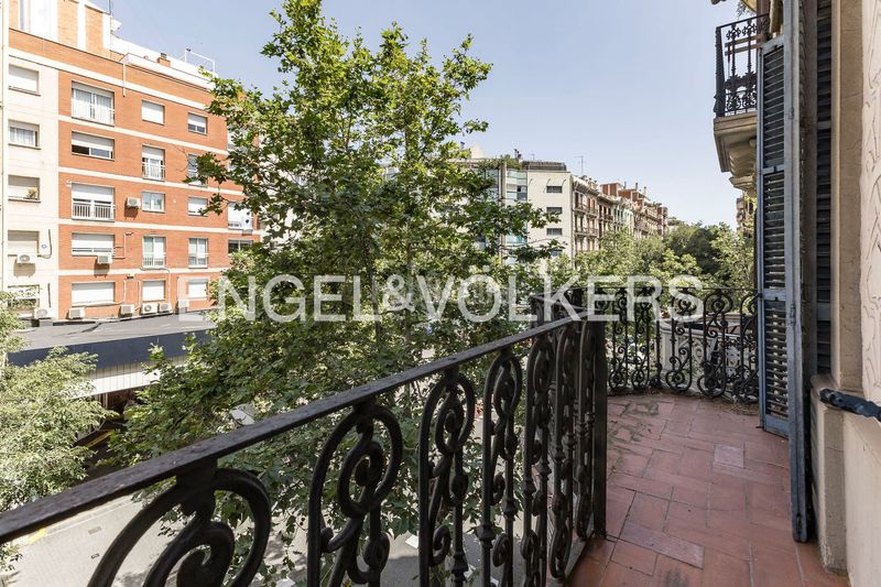 Foto c36c3bdf-5b64-41da-a3d7-a048d28d99a6. Pis amb calefacció a Dreta de l´Eixample Barcelona